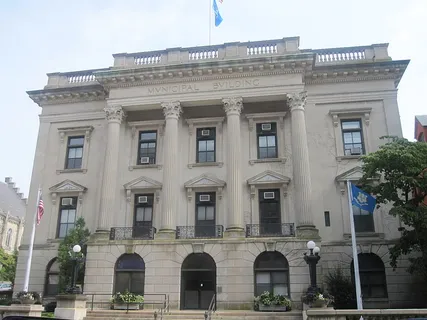 Municipal Building on State Street