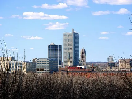 Downtown Fort Wayne from Reservoir Park