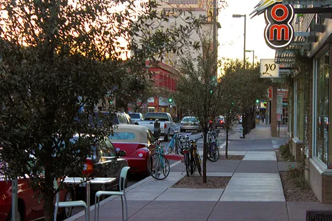 Congress Street near Fifth Avenue