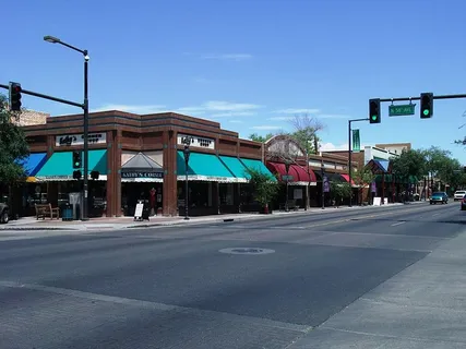 A street corner in downtown Glendale, AZ