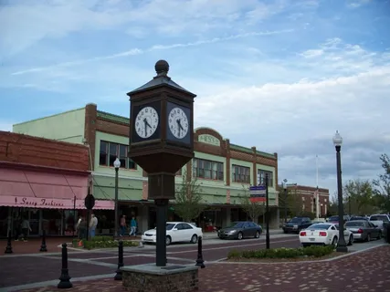 Sanford, FL commercial district