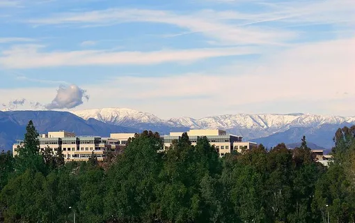 A view of the Topa Topa Mountains from Thousand Oaks, CA