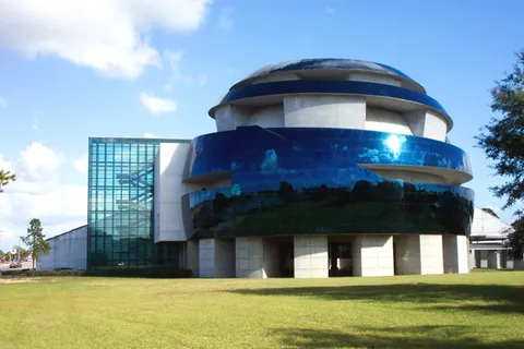 IMAX Dome Theatre at the Museum of Science & Industry