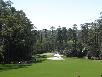 Augusta National Golf Club, Hole 10 (Camellia)