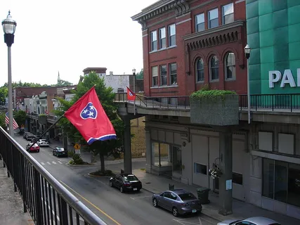 Downtown Morristown, TN (minutes from Jefferson City)