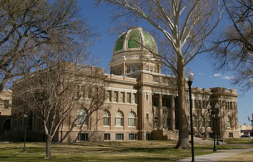 The Chaves County Courthouse