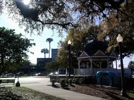 Downtown square in Ocala, FL