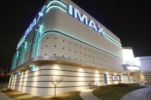 World’s second largest IMAX, 601 seats, located at the Warren Theatres in Wichita